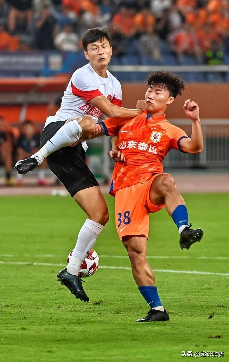 lol新英雄-今晨山东泰山调整名单以备足总杯，扳平良机环节打磨，压力陡增，细节决定成败的简单介绍