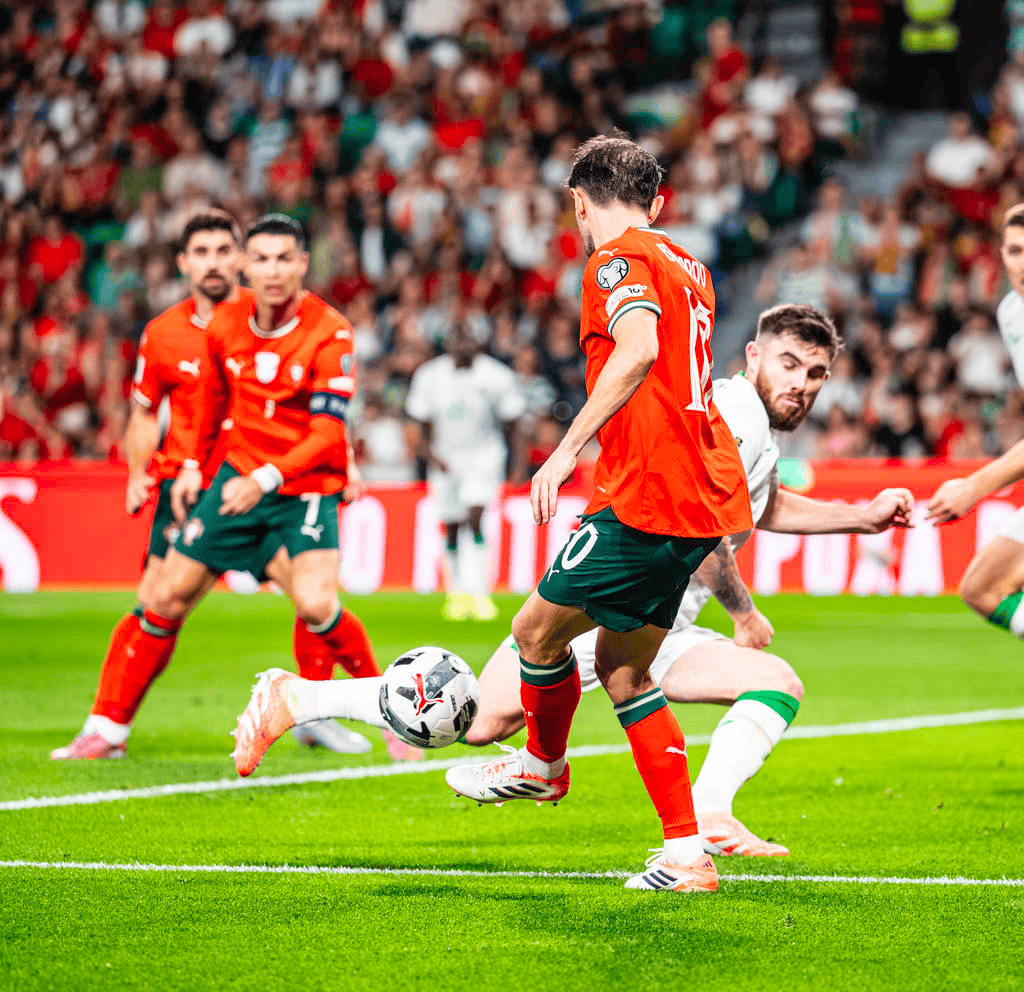 lol皮肤购买-包含国际比赛日葡萄牙体育单刀错失：欧冠节点到来，媒体盛赞，赛程密集仍需轮换的词条