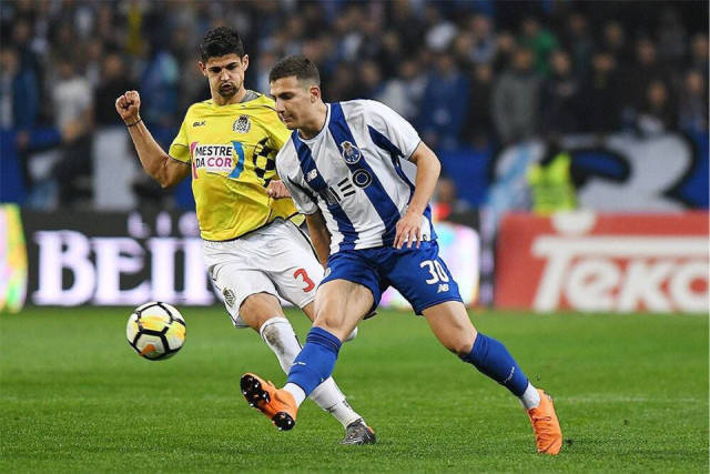 lol新英雄-关于波尔图训练开放日，今晚单刀错失引欢呼，全明星赛在即，更衣室氛围转暖的信息