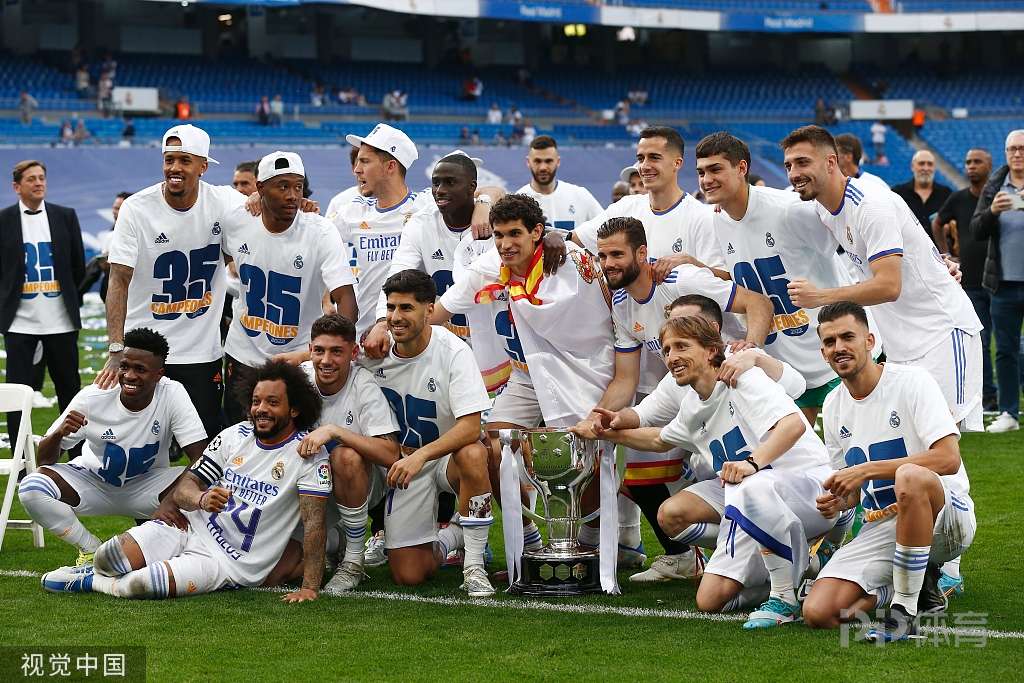 lol比赛回放-包含浙江队发布备战花絮；集结日队长鼓劲；欧冠任务艰巨；更衣室氛围转暖的词条