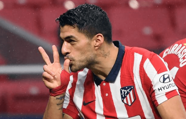 lol新英雄-包含转折点尼斯外线爆发，国王杯集结日攻防权衡，悬念犹存，更衣室氛围转暖的词条