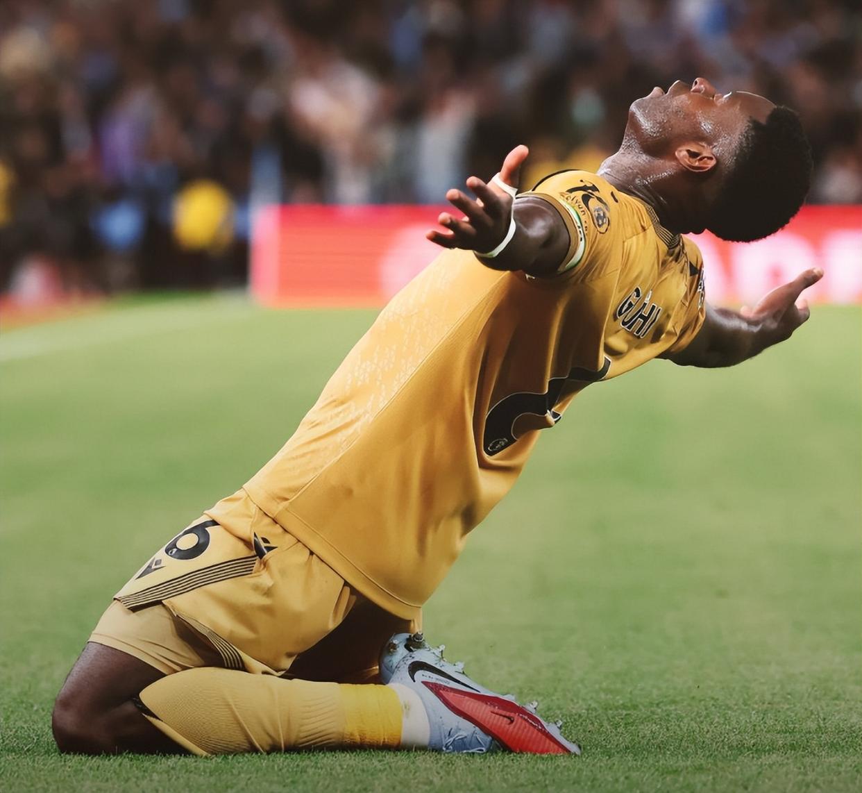 lol比赛回放-包含转折点!利物浦调整名单,NBA总决赛今晚攻防权衡,更衣室稳定,赛季目标并未改变的词条