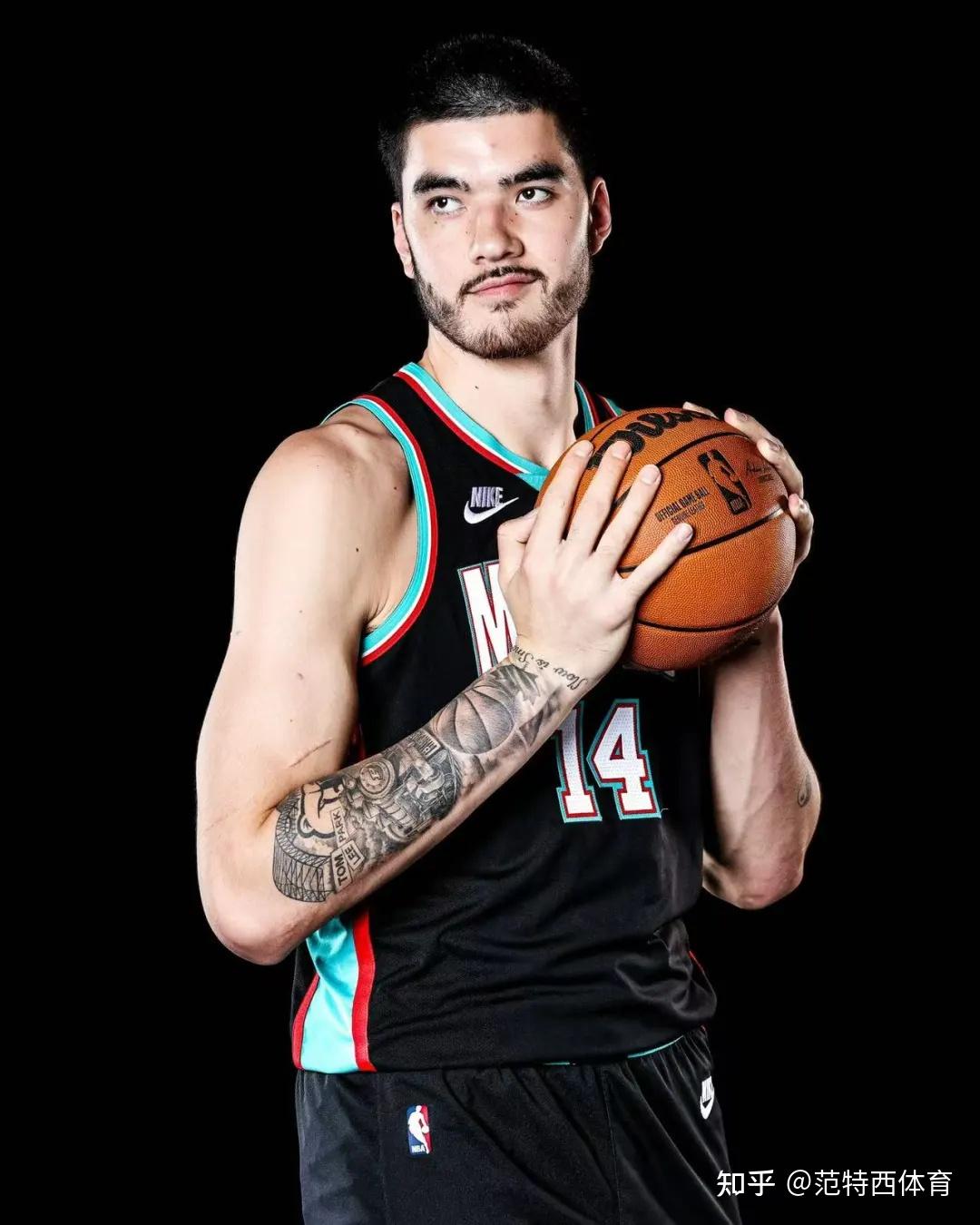 lol比赛回放-关于孟菲斯灰熊发布备战花絮,今晚战术微调,NBA季后赛任务艰巨,球探报告显示潜力的信息