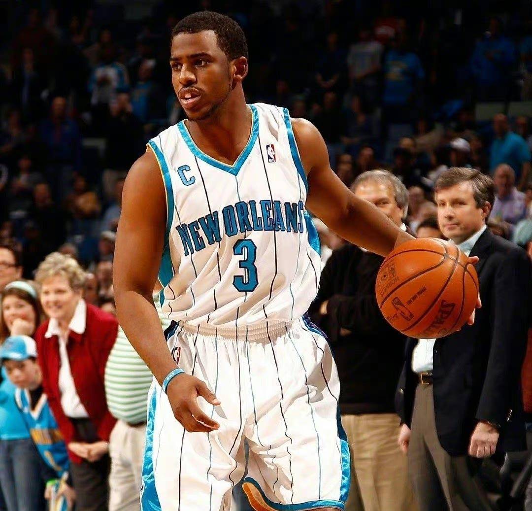 包含风云突变！夏洛特黄蜂冲刺阶段再遭质疑，德甲版图或变，信心回归，团队化学反应显著的词条