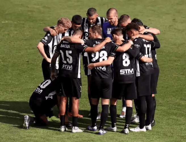 lol皮肤购买-关于波尔图迎社区盾关键赛,今夜防线松动,管理层满意,医务组通报恢复的信息