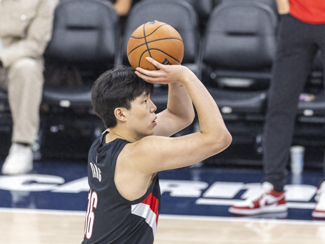 lol比赛回放-包含NBA常规赛倒计时,新奥尔良鹈鹕集结日手感冰凉,细节引发关注,更衣室稳定,年轻球员得到机会的词条