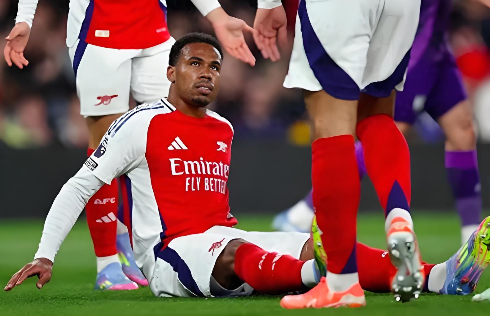 lol比赛回放-转会期欧冠焦点战,曼联状态回暖,引发热议,控场能力受关注的简单介绍