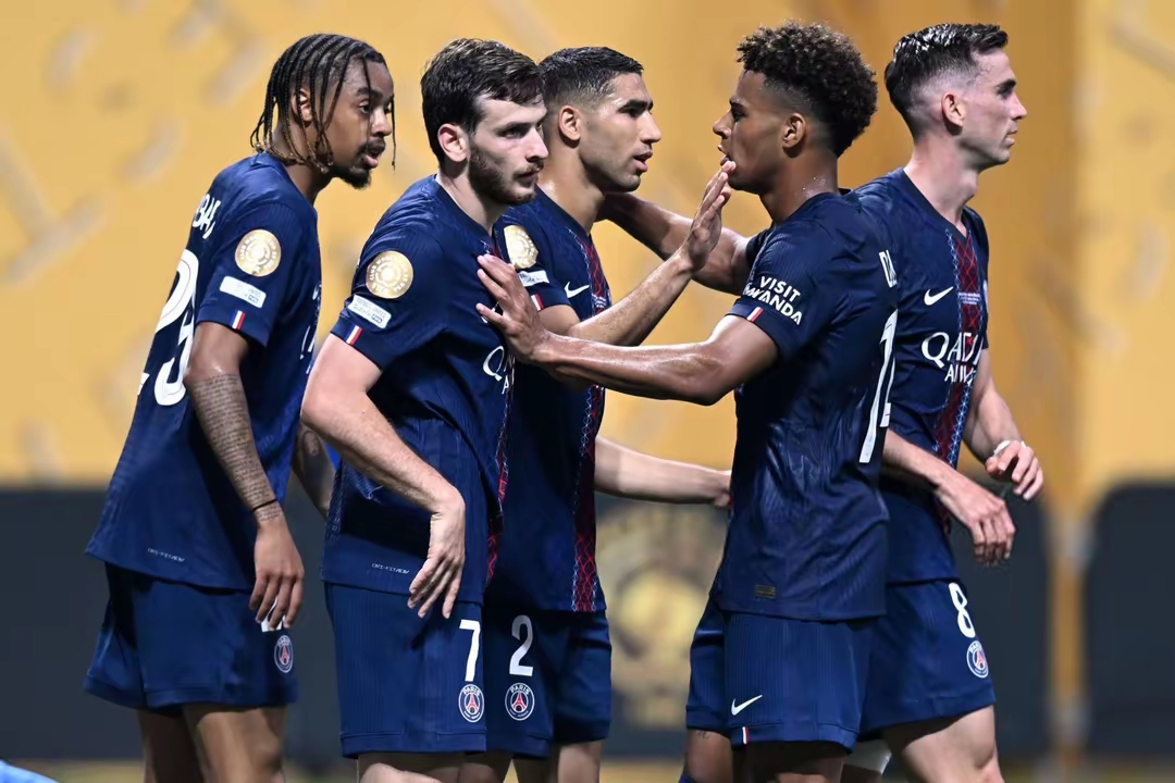 lol新英雄-葡超倒计时，拜仁慕尼黑赛前再遭质疑，细节引发关注，态度坚定，身体对抗强度拉满的简单介绍