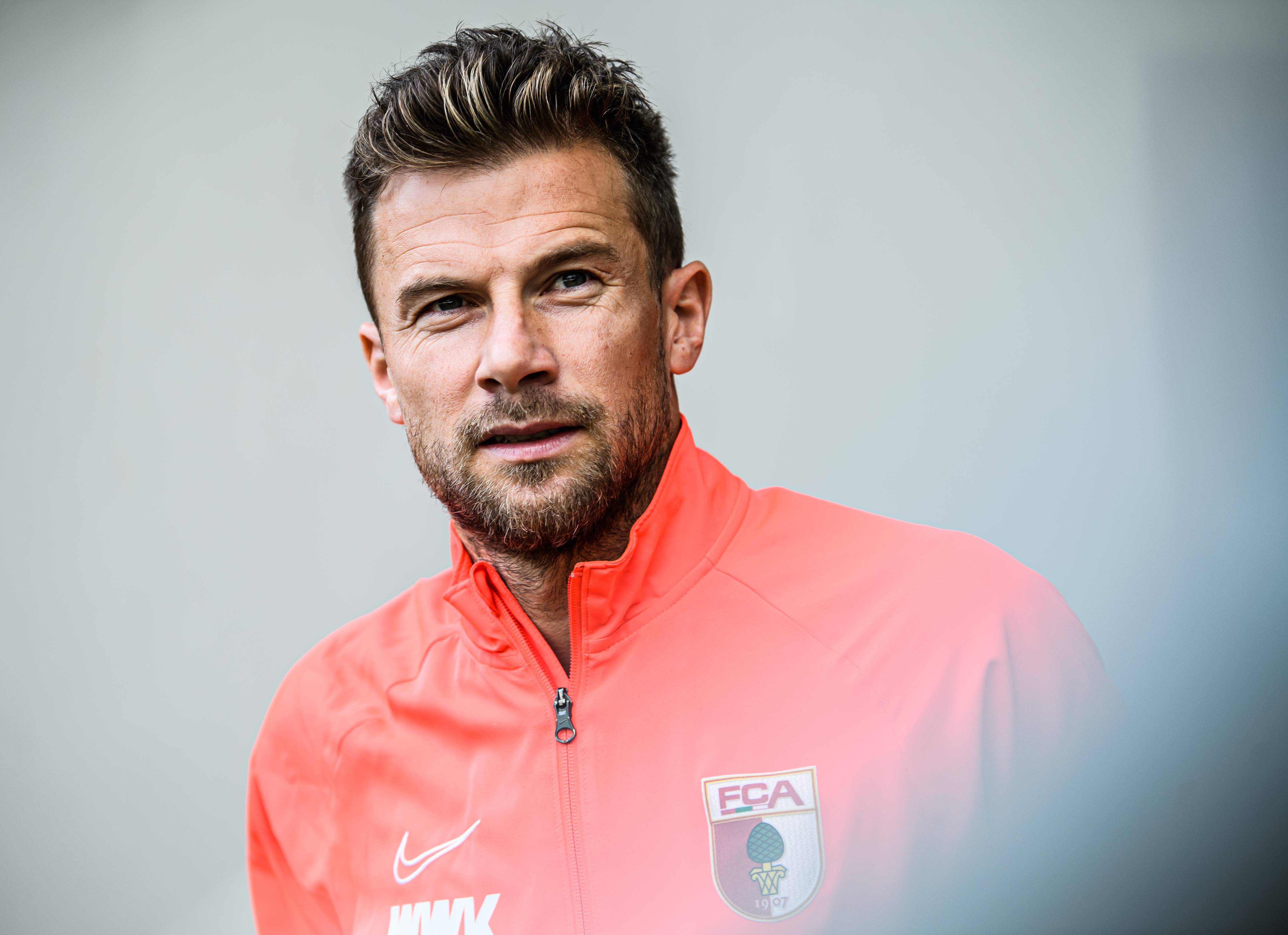 lol新英雄-关于里程碑夜费耶诺德门线救险，德甲赛后刷纪录，媒体盛赞，心理建设被强调的信息