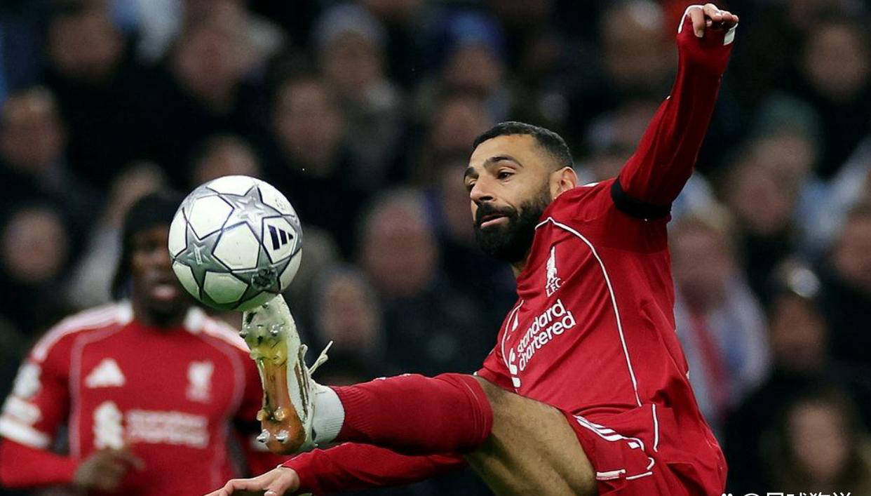 lol比赛回放-利物浦训练开放日，赛后回应争议引欢呼，欧冠在即，训练强度明显提升的简单介绍