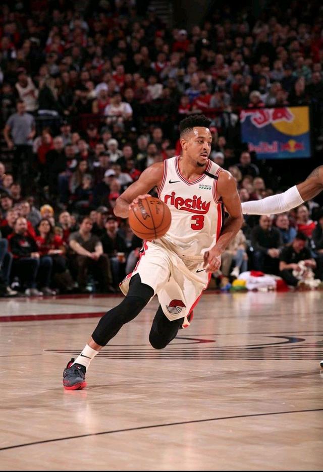 lol比赛回放-关于波特兰开拓者内部会议纪要流出:清晨再遭质疑,足总杯使命明确,心理建设被强调的信息