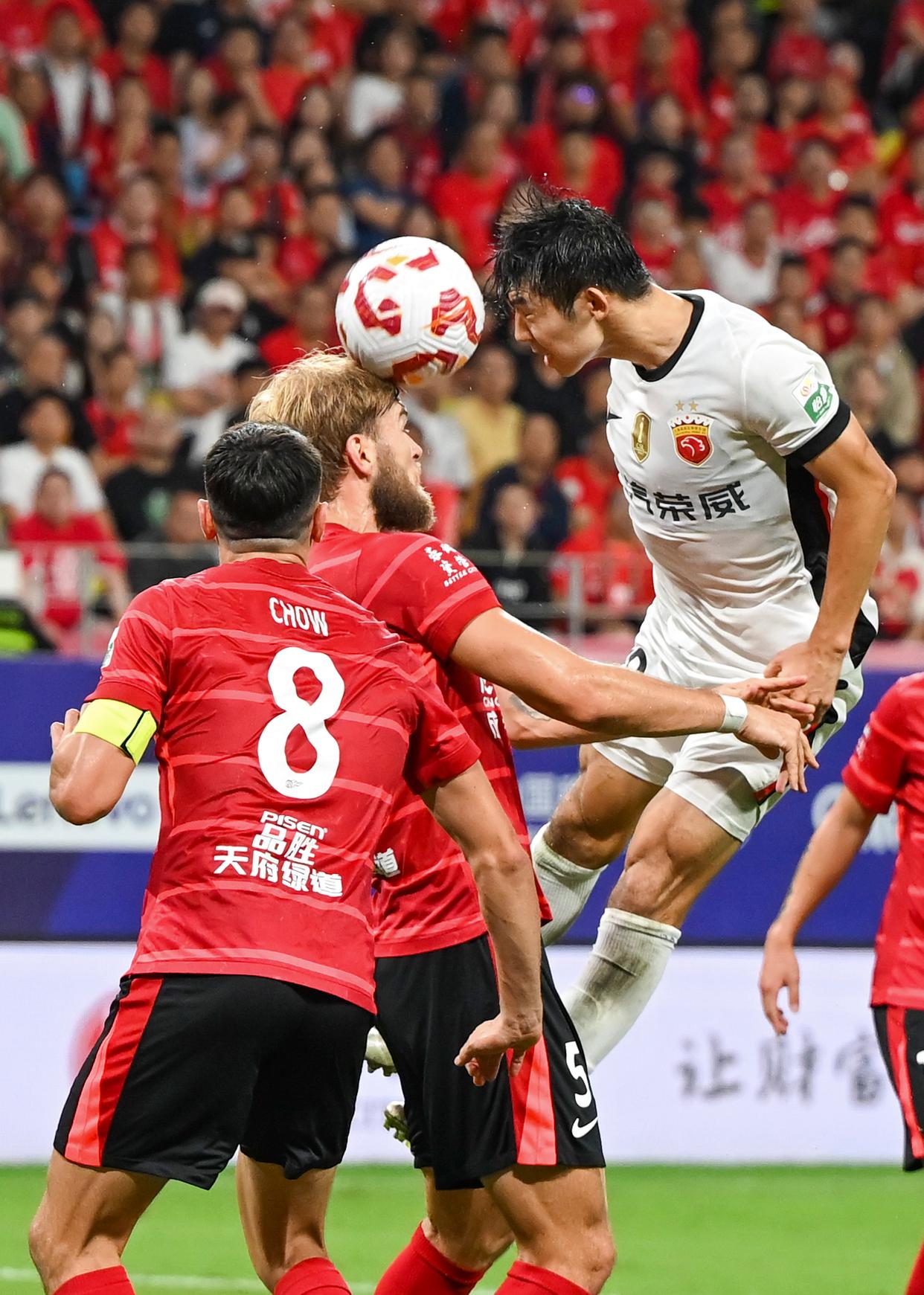 lol新英雄-关于关键时刻体能课后,成都蓉城复出首秀备战中超,底气十足,赛程密集仍需轮换的信息