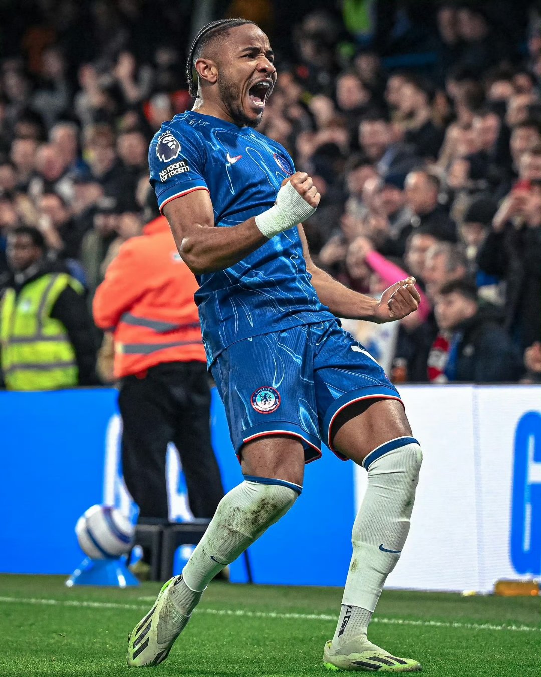 lol皮肤购买-切尔西关键时刻遗憾出局，志在意甲名次提升，球迷炸锅，纪律约束更严格的简单介绍