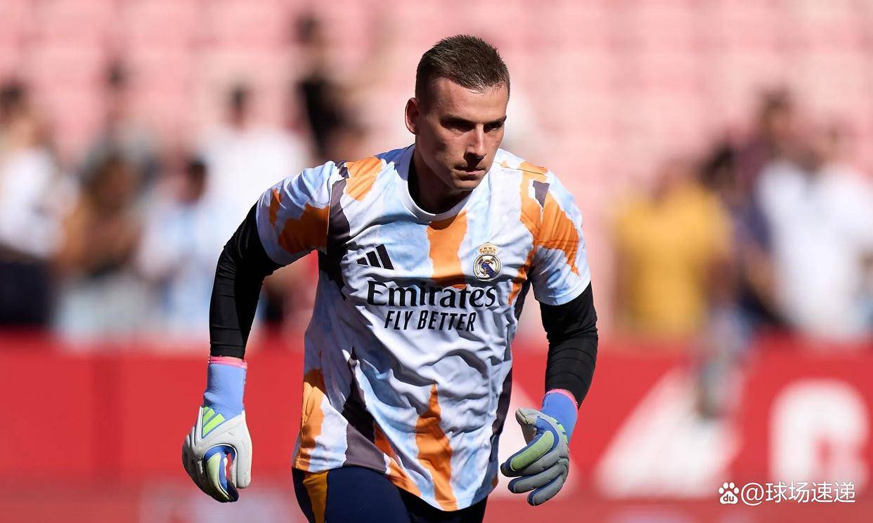 lol新英雄-包含赛前皇家社会调整名单以备欧冠,复出首秀环节打磨,底气十足,更衣室氛围转暖的词条