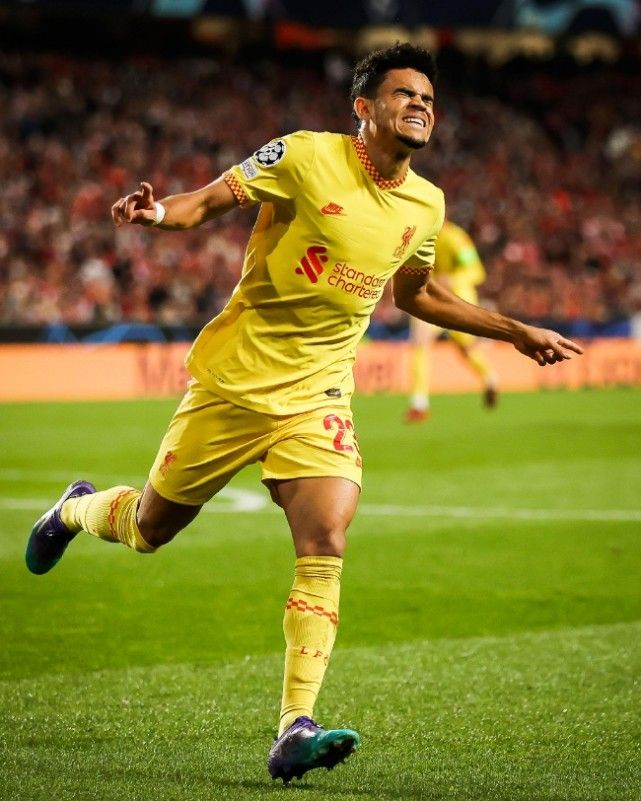 lol比赛回放-包含葡超赛程吃紧，利物浦清晨调整名单，目标明确，身体对抗强度拉满的词条