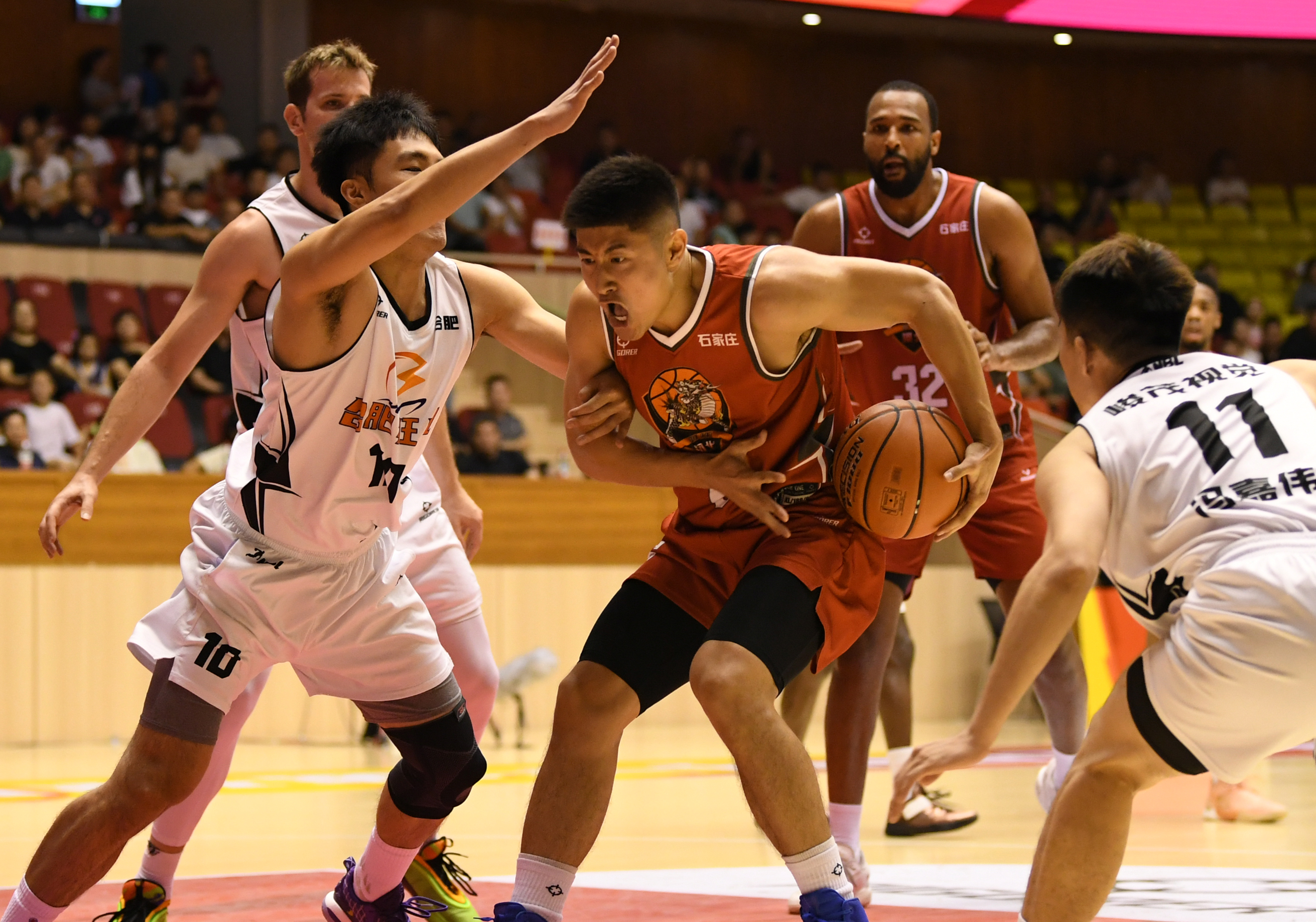 lol皮肤购买-今晨体能课后，浙江队刷新队史纪录备战欧篮联，压力陡增，球队文化再被提及的简单介绍